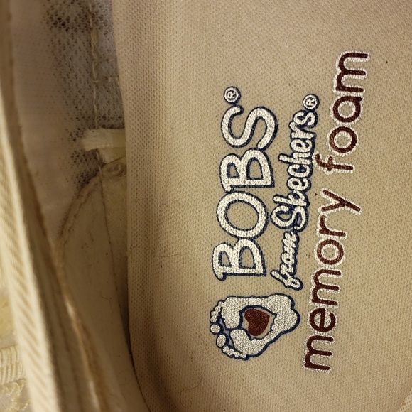 BOBS from Skechers, memory foam, white lace loafers,womens size 8. - Picture 7 of 9